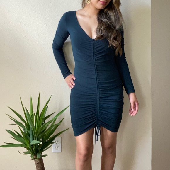 Turquoise mini dress 🧚🏼 - Picture 1 of 3